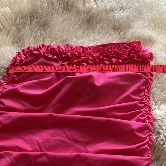 Hot pink swim top size M - Picture 7 of 9